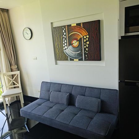 Art Patong Residence Luaran gambar