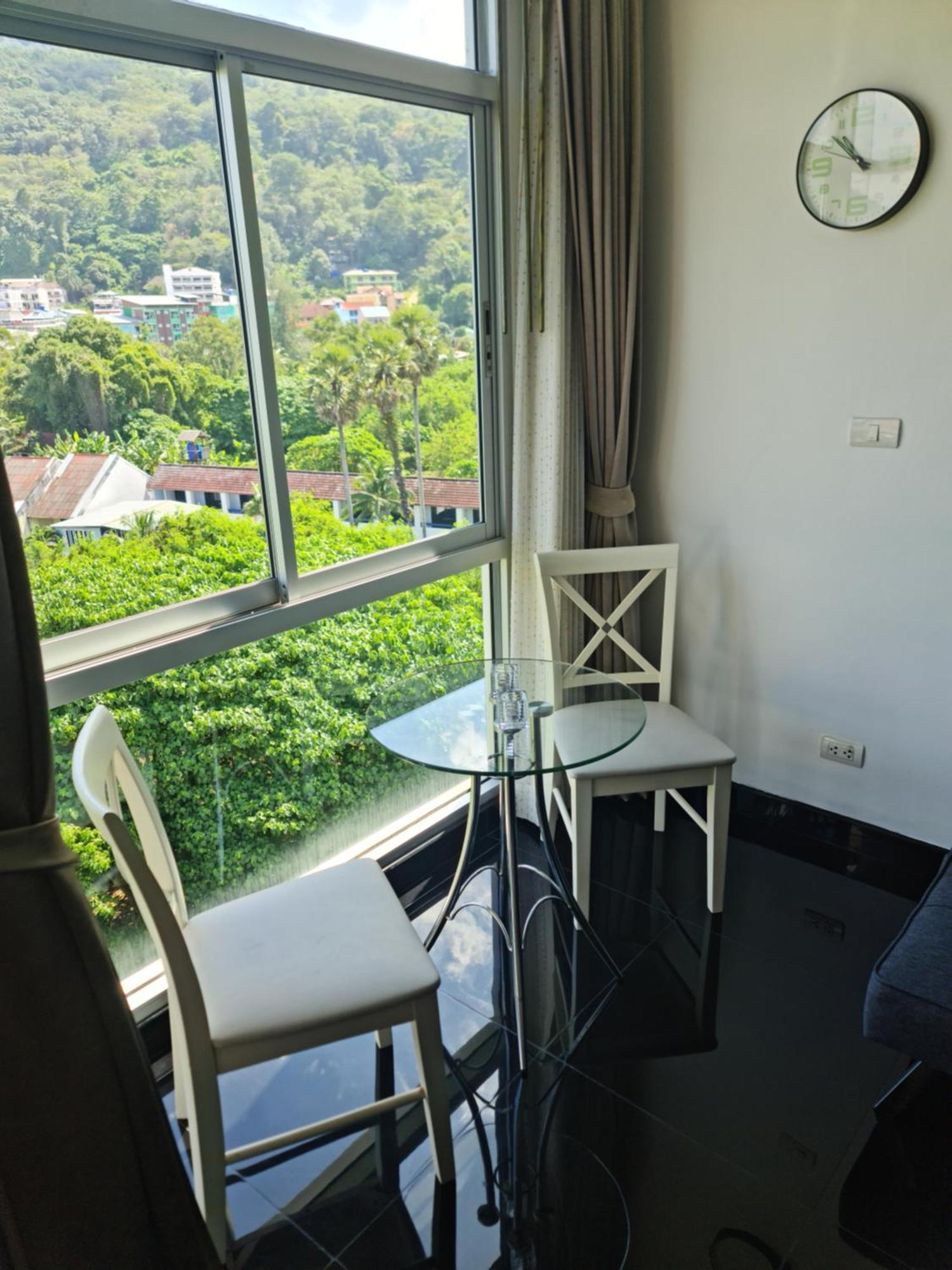 Art Patong Residence Luaran gambar