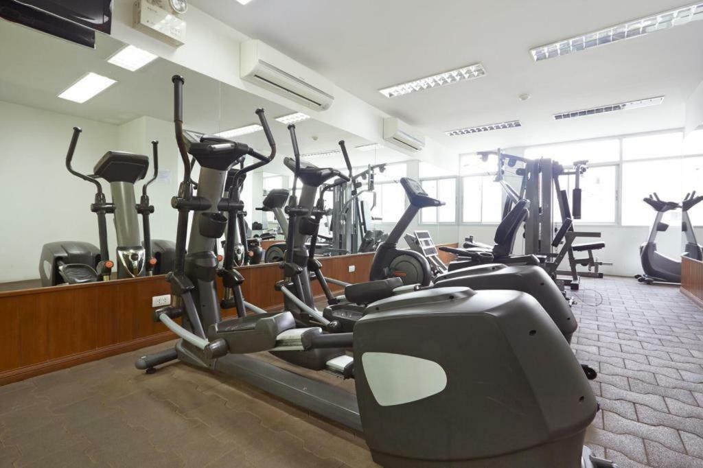Art Patong Residence Luaran gambar