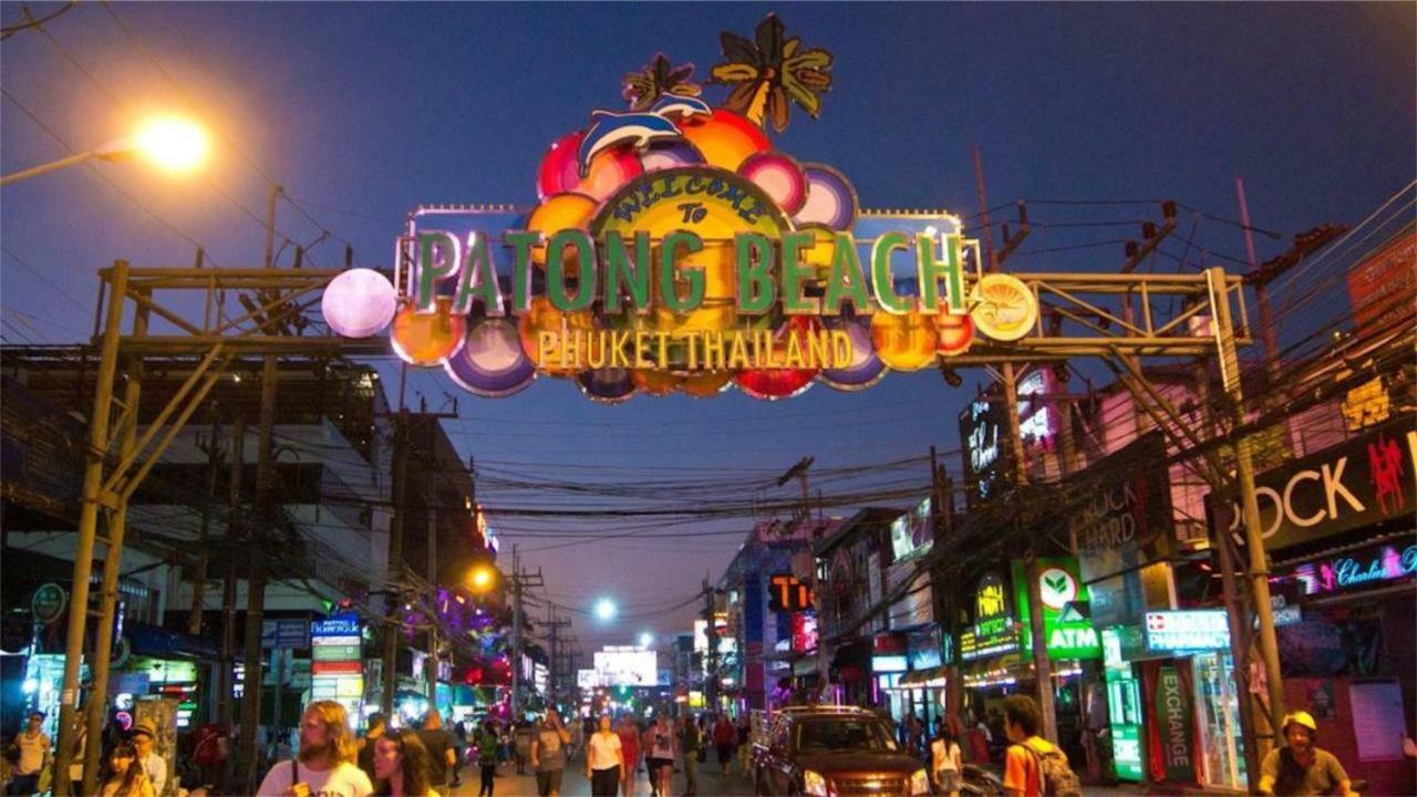 Art Patong Residence Luaran gambar